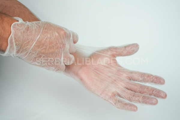 Vinyl Gloves - Powdered - 10 Packs of 100 - Image 2